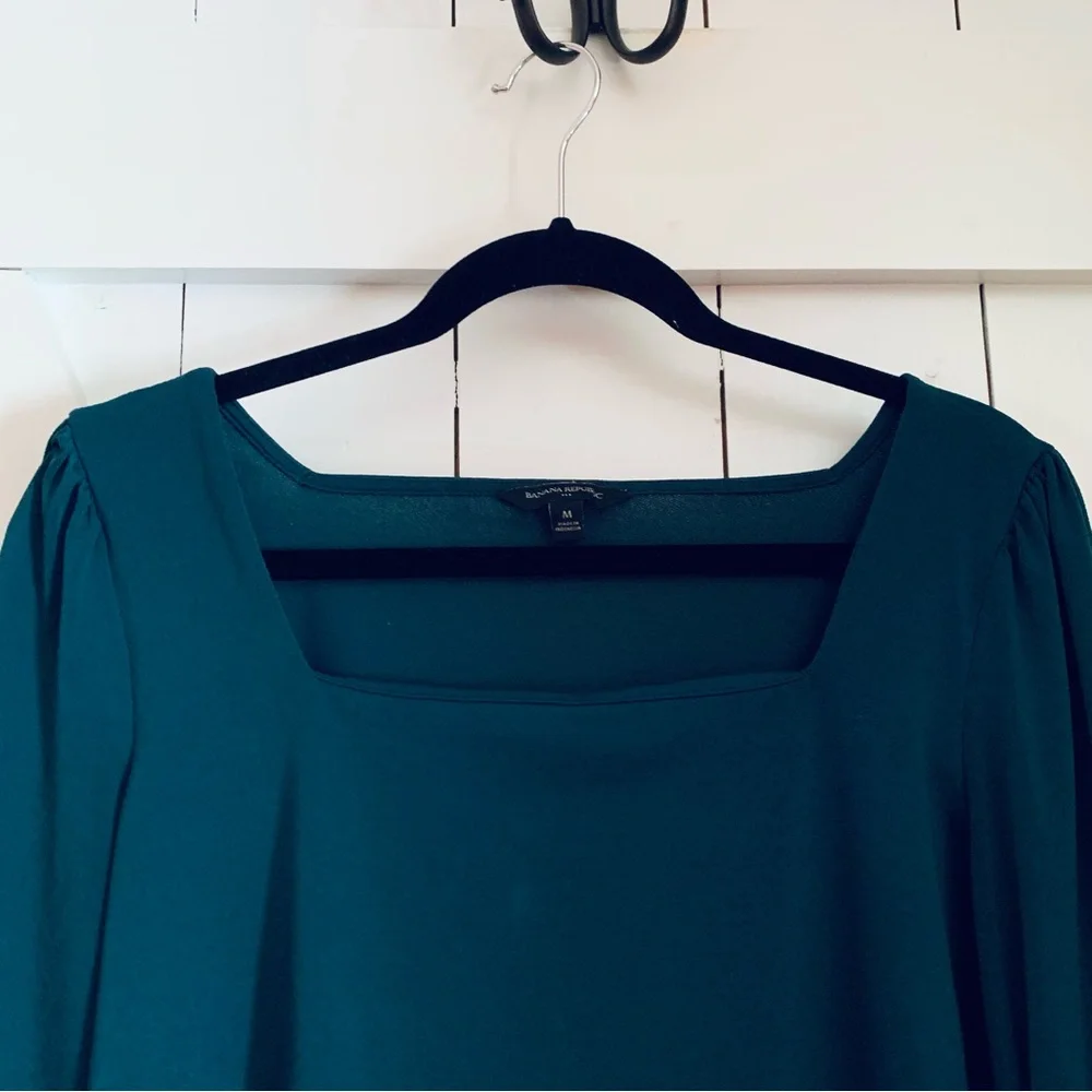 Banana Republic Jade Green Blouse Square Neck Flowy Medium M